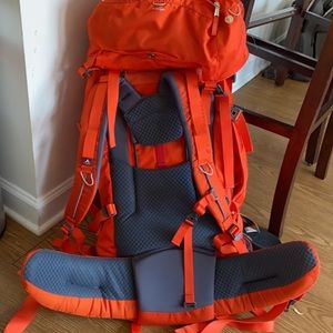 EUC Vaude 85L + 20L Hiking Backpack